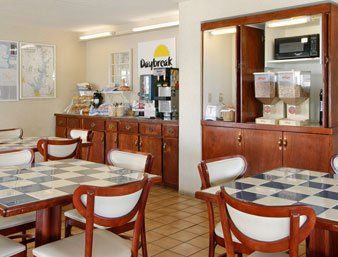Days Inn By Wyndham Seneca-Clemson Zewnętrze zdjęcie